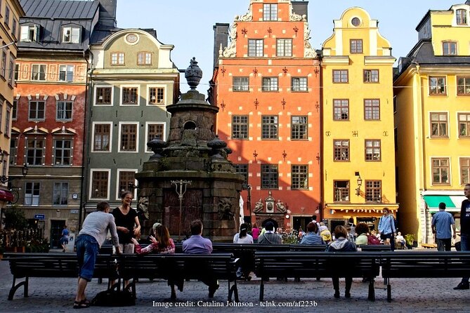 Private Highlights of Royal Stockholm - With Hot Chocolate! - Scenic Boat Tours