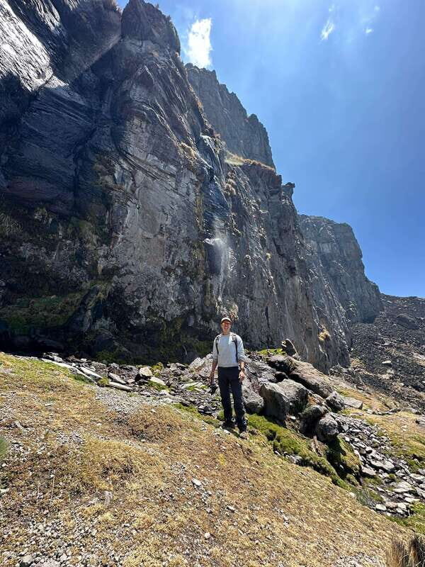 Private Hike Near Popocatépetl Volcano from Mexico City - The Fumarole Experience