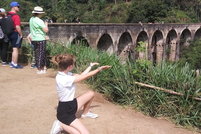 Private Hiking Adventure to the Little Adam's Peak And Nine Arches Bridge. - 3-star Reviews