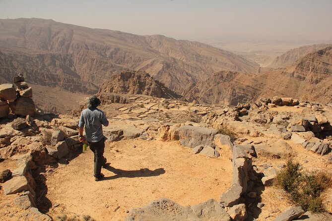 Private Hiking Guide in Ras Al Khaimah - Benefits of Hiring a Private Hiking Guide