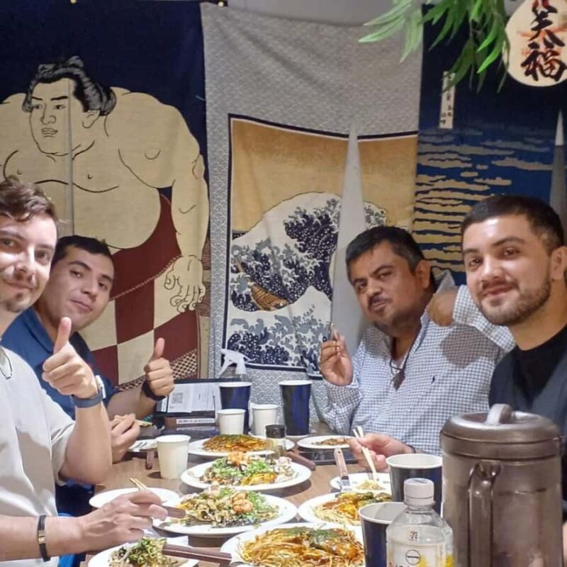 Private Hiroshima Tour in Spanish: History, excitement, and a local guide - Exploring Hiroshima Through Its Heart and Spirit