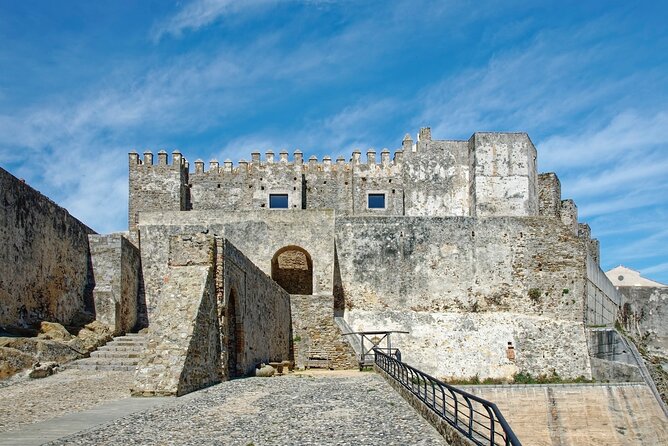 Private Historic Walking Tour in Cadiz - What To Expect During the Tour