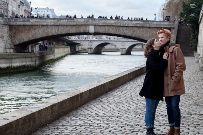 Private Historical Photo Tour in Paris - Traveler Tips for the Tour