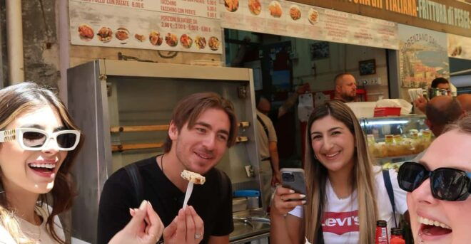 Private Historical Street Food Tour of Naples - Meeting Point & Availability