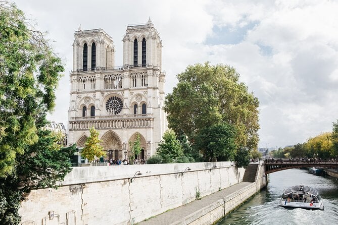Private Historical Tour of Notre Dame - Private Tour Details