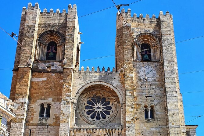 Private History Tour in The Old Town of Lisbon - Inclusions and Amenities