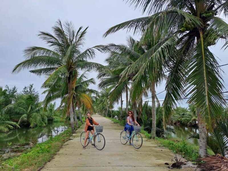 Private Hoi An Countryside biking, basket boat, herb gardens - Good To Know  