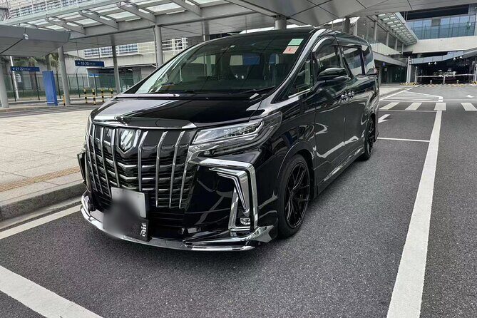 Private Hong Kong Full Day Car Charter Explore City at your Pace - An In-Depth Look at the Private Hong Kong Car Tour