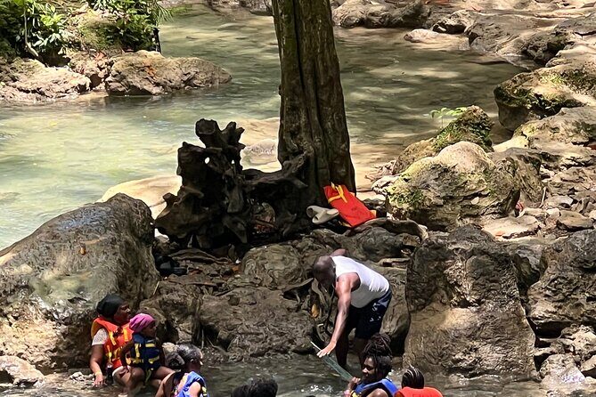 Private Horseback Riding, Swim & Blue Hole Secret Falls - FAQ