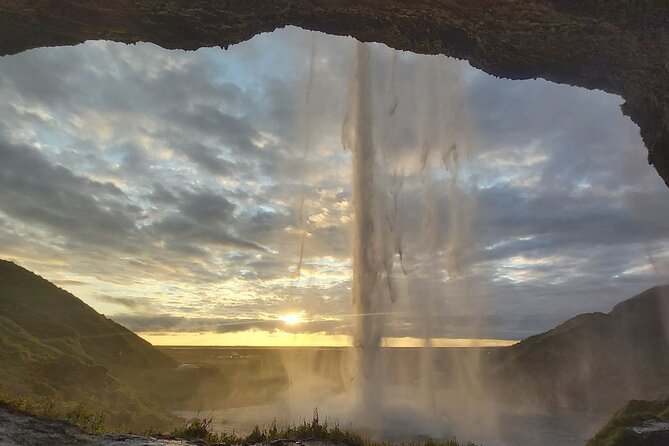 Private Iceland South Cost Tour and Glacier Hike - Customer Reviews and Testimonials