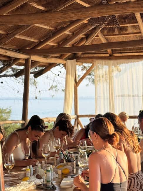 Private Island Escape: A Sunset Painting & Wine Experience - A Closer Look at the Experience