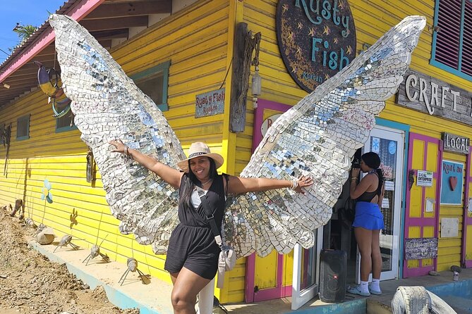 Private Island Tour Explore Roatan With Professional Tour Guide - Inclusions and Booking Information