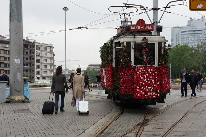 Private Istanbul Airport (IST) Arrival or Departure Transfer - Additional Services