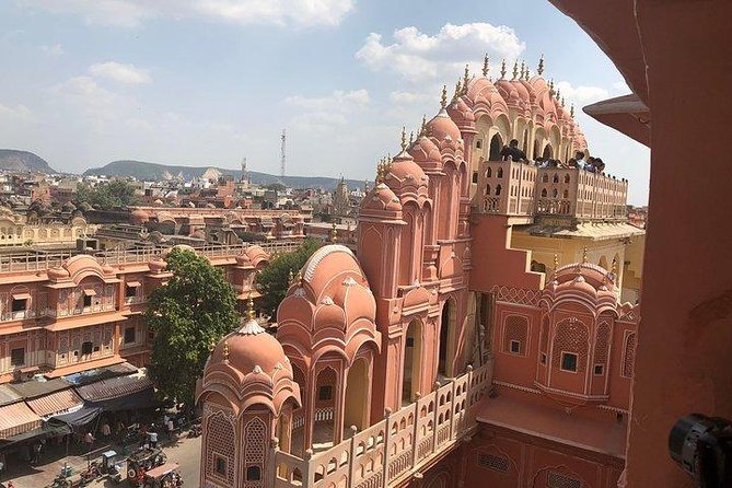 Private Jaipur Tour With Amber Fort From Delhi By Luxury Car - Frequently Asked Questions