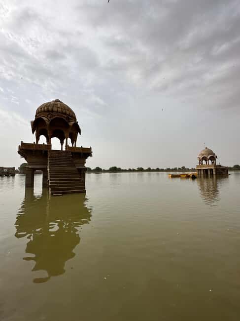 Private Jaisalmer Fort Walking Tour with Street Food Tasting - Considerations and Tips