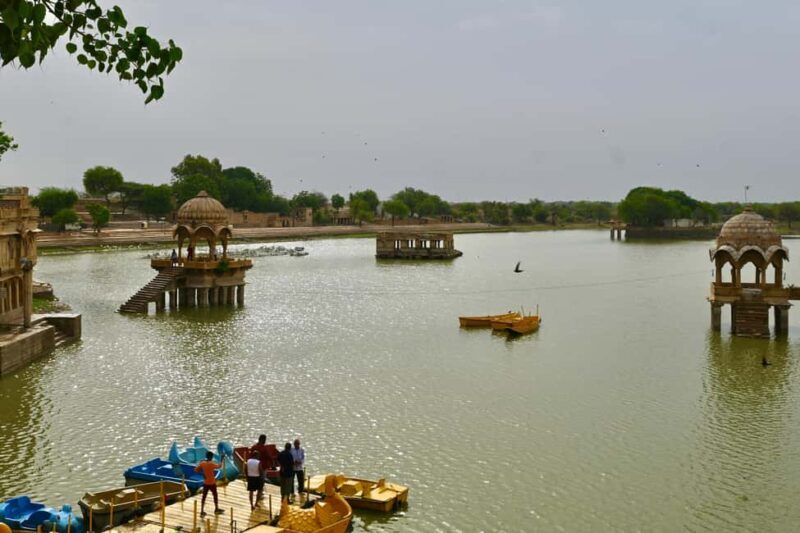 Private Jaisalmer Fort Walking Tour with Street Food Tasting - Who Will Love This Tour?