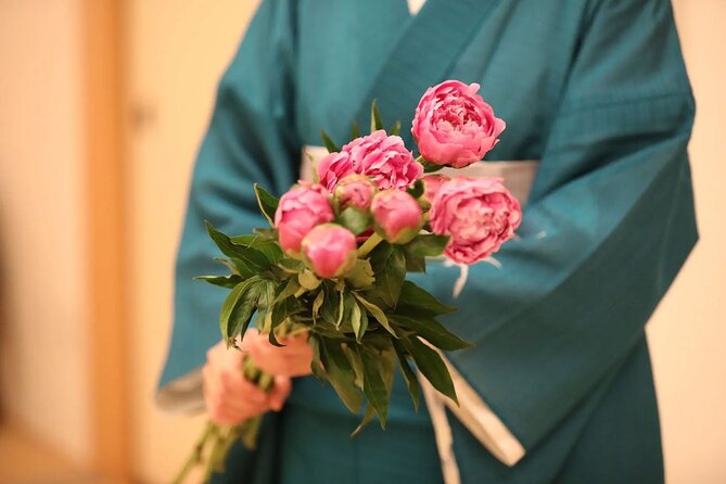 Private Japanese Traditional Flower Arrangement in Tokyo - Price and Booking Details