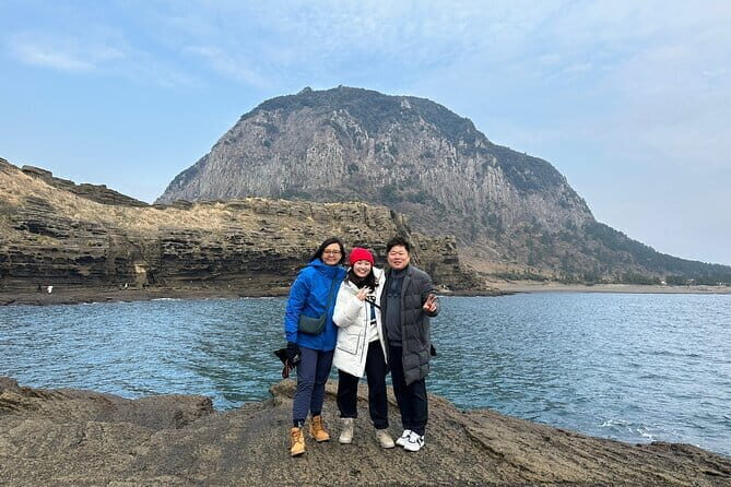 Private Jeju Airport Transfer : Jeju Airport to/from Jeju(~7 pax) - Why Choose This Transfer?