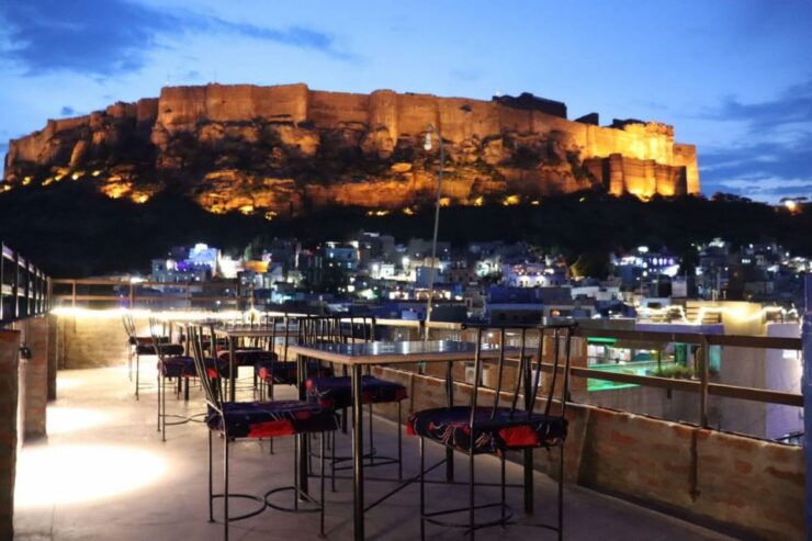 Private Jodhpur City Luxury Sightseeing Tour With Driver - Languages and Pickup Details