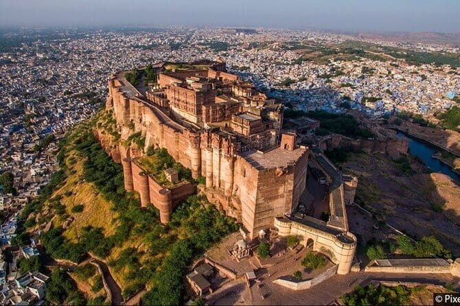 Private Jodhpur City Sightseeing Tour By Car with Tour Guide - Mandore Gardens and Royal Cenotaphs