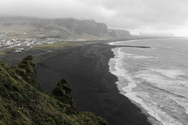 Private Jökulsárlón Diamond Beach & Black Sand Beach Tour - Frequently Asked Questions