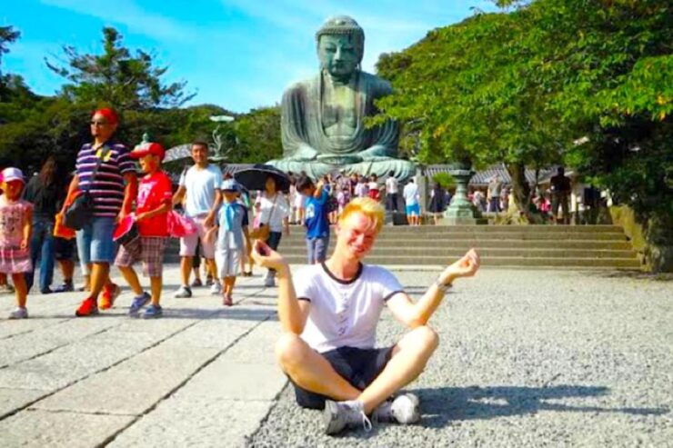 Private Kamakura and Enoshima Tour With Guide - Cancellation and Reservation Details