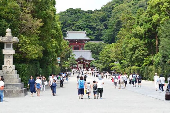 Private Kamakura and Yokohama Sightseeing Day Trip With Guide - Pricing and Availability