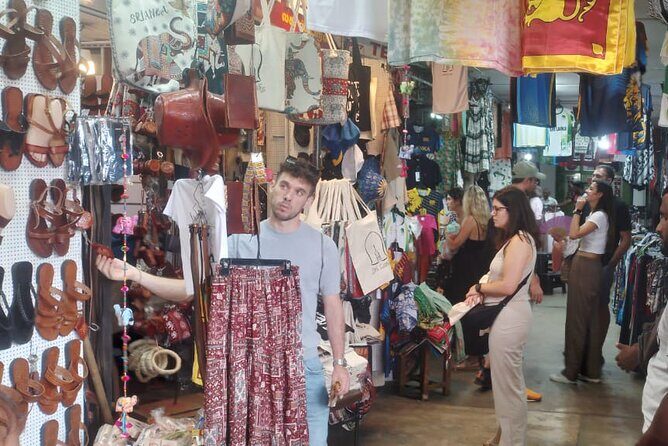 Private Kandy City Scenic Tour - FAQ