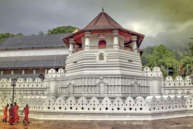 Private Kandy Day Tour From Colombo - Reviews and Pricing