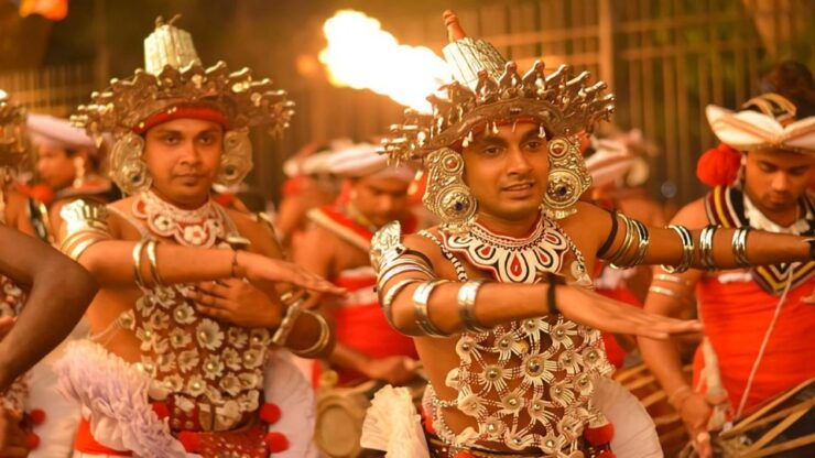Private Kandy Day Tour From Colombo Sri Lanka - Tour Information