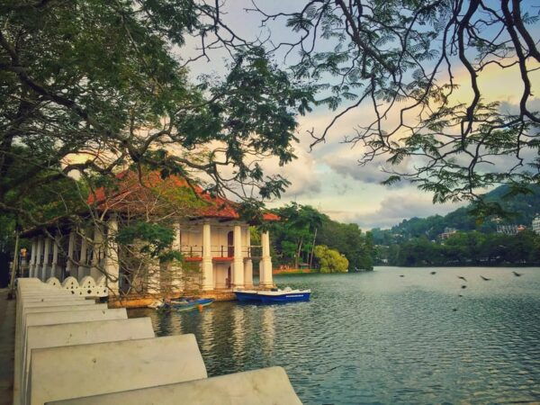 Private Kandy Pinnawala Day Tour From Kalutara - Dress Code and Etiquette