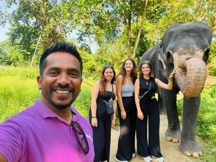Private Kandy to Pinnawala Tuk Tuk Day Tour - Good To Know