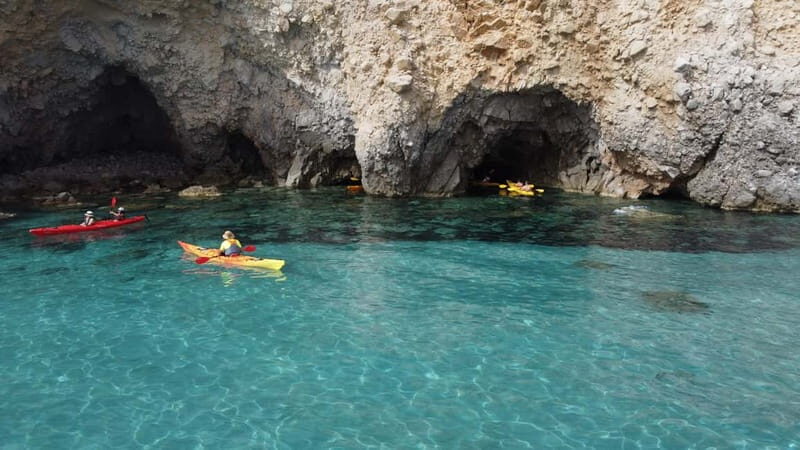 Private Kayaking Tour to the secrets of Milos - The Sum Up