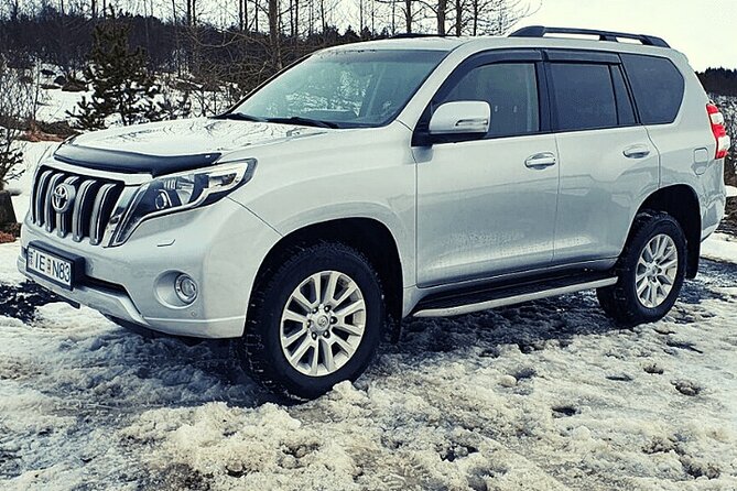 Private Keflavik Airport Transfer (Round Trip) - Meeting and Pickup Details