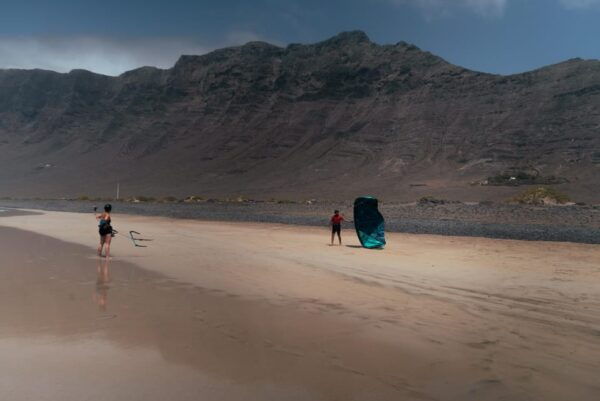 PRIVATE KITESURF LESSONS - Booking and Cancellation