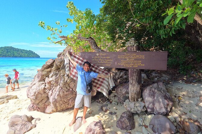 Private Koh Lipe Inner and Outer Island Hopping with Snorkeling - Who is this tour best suited for?