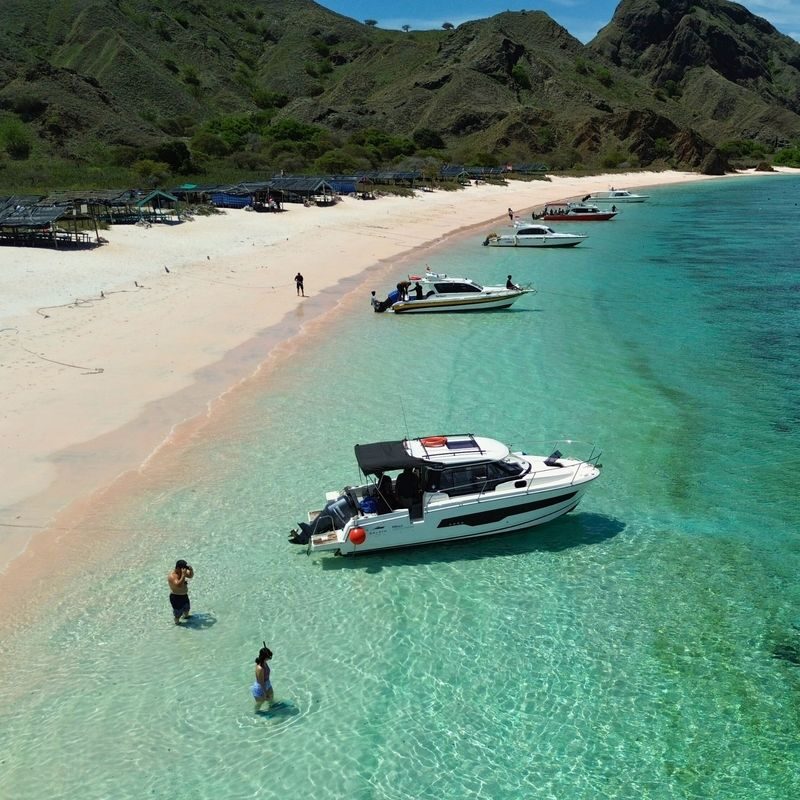 Private Komodo Yacht Tour from Labuan Bajo by Salaya Yacht - The biggest value question is what your fare covers