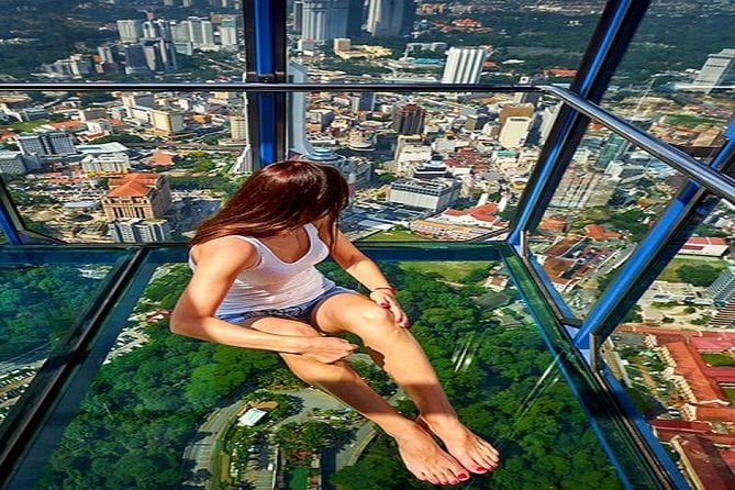 Private Kuala Lumpur Photographic Tour With Petronas Towers & Sky Box K.L Tower - Pickup Details