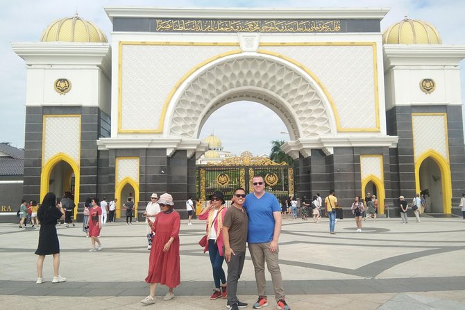 Private Kuala Lumpur Shore Excursion Incude Batu Caves - Attractions Covered