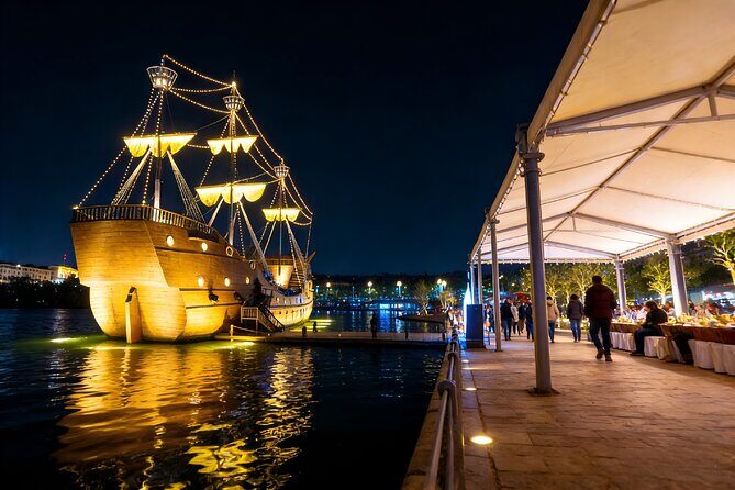 Private Kunming Illuminated Night Tour: Dianchi Lake,1903 Park and Fountain Show - Good To Know