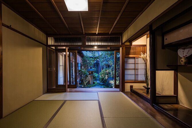 Private Kyoto Townhouse Hom Visit Sushi Cooking and Tea Ceremony - Who Will Love This Tour?