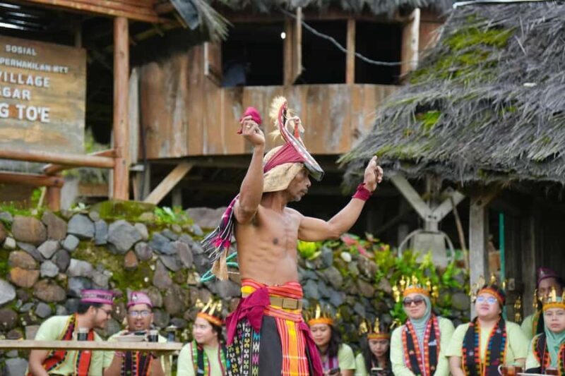 Private Labuan Bajo City Tour: Rangko Cave & Silvia Hill - An In-Depth Look at the Private Labuan Bajo City Tour