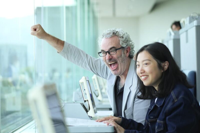 Private Lake Biwa Boat Race Tour with Your Own Local Guide - What Makes This Tour Stand Out