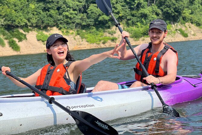 Private Lake Shirakawa Canoe Adventure - FAQs