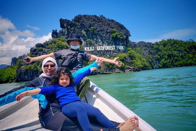 Private Langkawi Mangrove Forest Boat Tour Tg Rhu with Lunch - Experience the Natural Charm of Langkawi’s Mangrove Forests with this Private Boat Tour