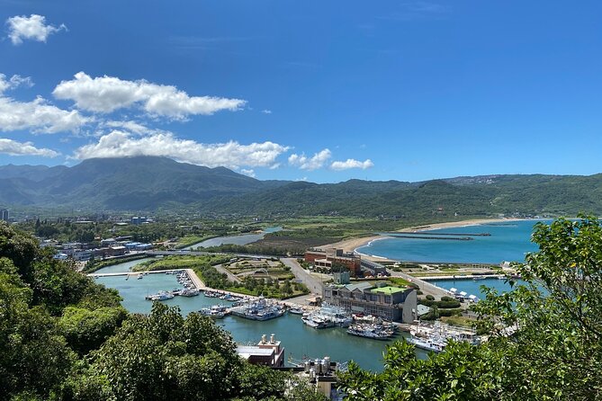 Private Laomei Green Reef Day Tour From Taipei - Recommended Packing List