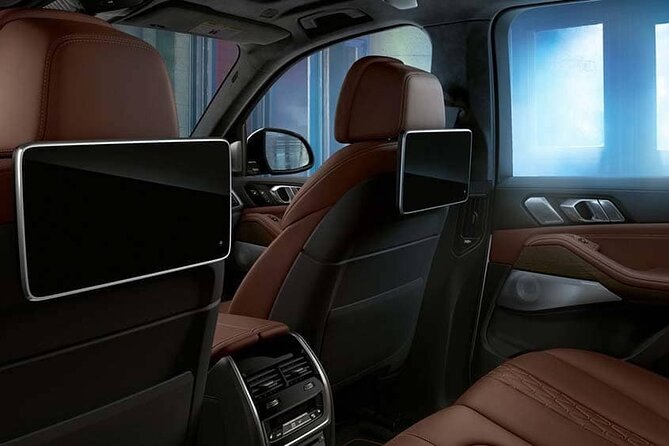 Private Layover Experience in Luxury SUV (5-6 Hours) - Customization Options