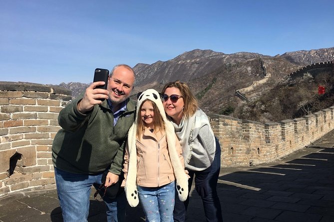 Private Layover Mutianyu Wall and Forbidden City With Round Airport Transfers - Itinerary Overview