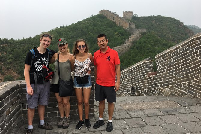 Private Layover Tour to the Great Wall at Mutianyu - Reviews Overview