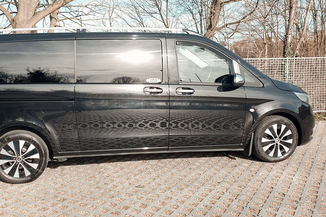 Private Limo Transfer Services From London Heathrow to Bath City - Cancellation Policy